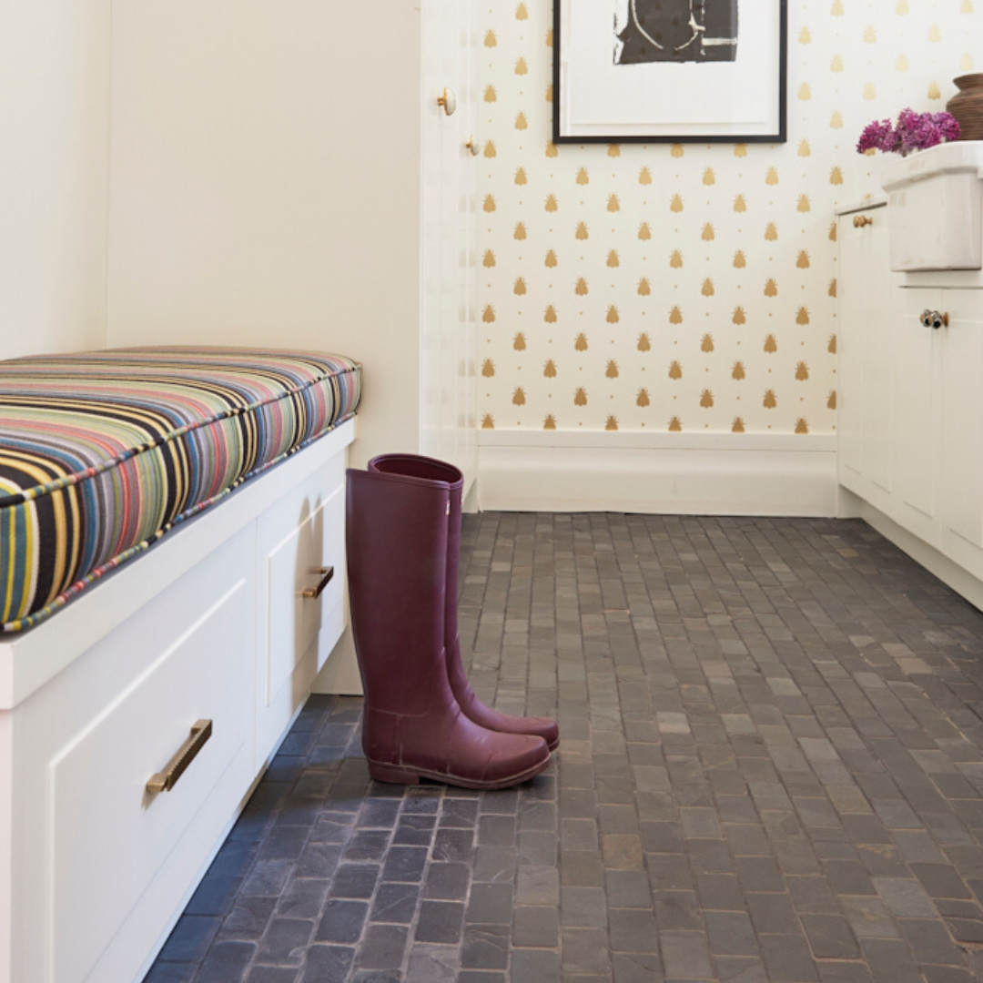 Entryway Mudroom Design by Design by DVIRA OVADIA Photography by STEPHANI BUCHMAN